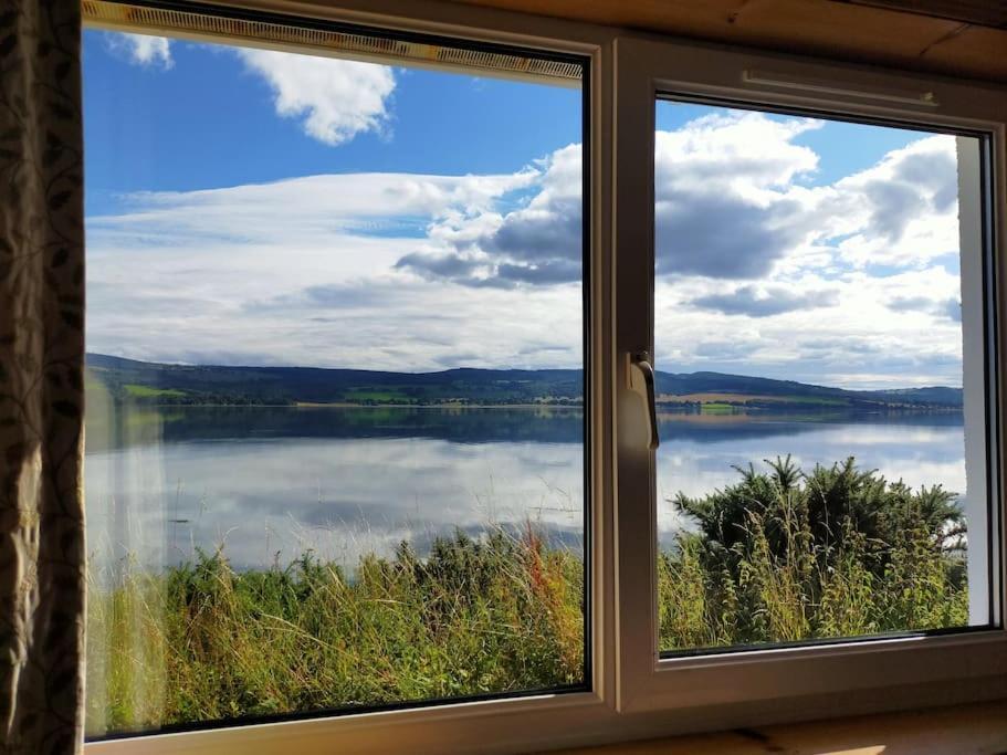 Spacious Sea View Home 5 Miles From Inverness North Kessock Exterior foto