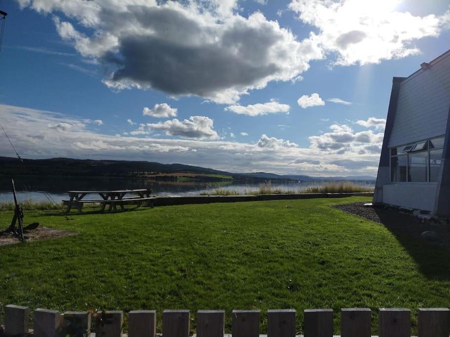 Spacious Sea View Home 5 Miles From Inverness North Kessock Exterior foto